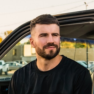 celebrity Sam Hunt